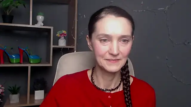 TayaFinch online show from November 2025 02:33:01 PM