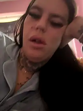 Snapshot of DIRTY_PAISLEY_X chatting on October 2025 11:41:02 AM DIRTY PAISLEY X online show from October 2025 11:41:02 AM