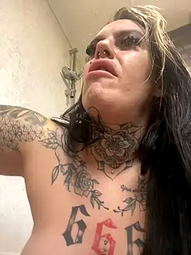 Snapshot of DIRTY_PAISLEY_X chatting on October 2025 11:20:02 AM DIRTY PAISLEY X online show from October 2025 11:20:02 AM