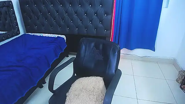 Snapshot of Cordelia_Perlman chatting on April 2026 01:11:01 PM Cordelia Perlman online show from April 2026 01:11:01 PM