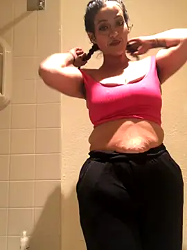 juiicy001 online show from November 2025 11:31:02 AM