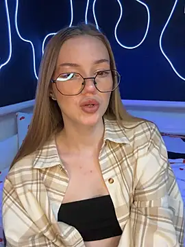 MilaMoone online show from January 2026 11:04:02 AM