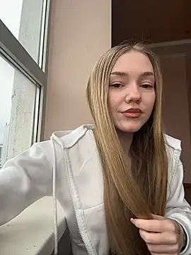 MilaMoone online show from March 2026 11:06:01 AM