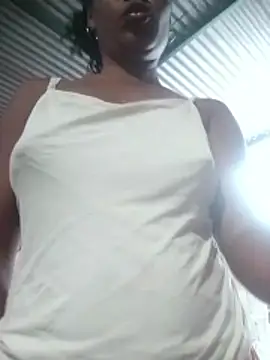 Snapshot of Ivanna_Sexually chatting on March 2026 12:21:01 PM Ivanna Sexually online show from March 2026 12:21:01 PM