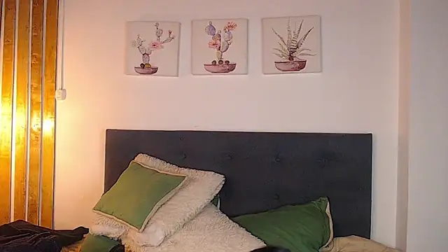 Andrea secret  online show from February 2026 10:01:02 AM