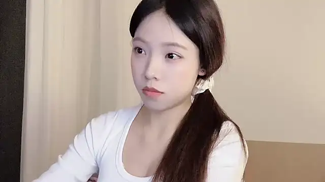 Meng 777 online show from November 2025 11:54:01 AM