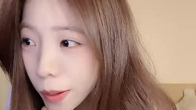 Meng 777 online show from March 2026 12:23:02 PM