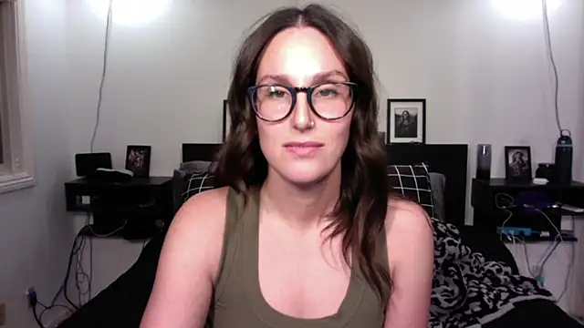 annmarieferrara online show from December 2025 03:45:02 AM