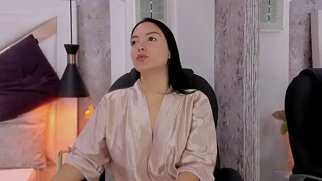 Megan-8 online show from January 2026 04:05:02 AM