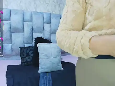 sofiagutierrez   online show from October 2025 02:07:01 AM