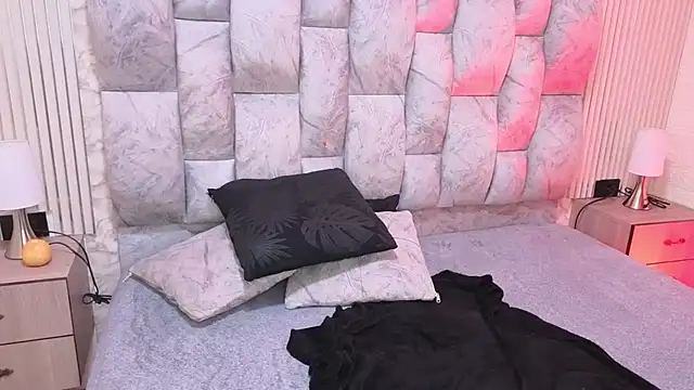 sofiagutierrez   online show from November 2025 03:06:02 AM