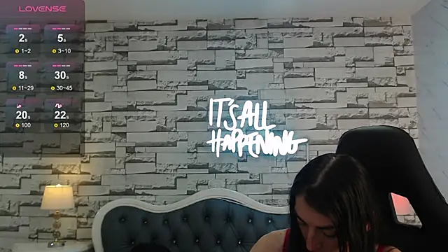 Maily a  online show from October 2025 02:56:02 AM