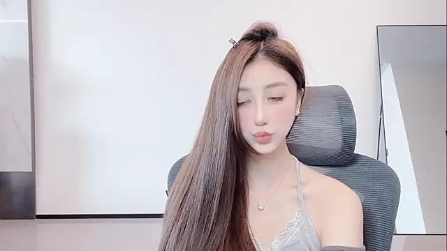 Melody-11 online show from March 2026 05:57:02 AM