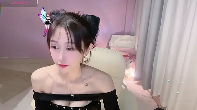 ai-ai-mi online show from November 2025 11:24:01 AM