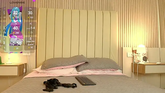 alessia moon1 online show from March 2026 12:42:01 PM