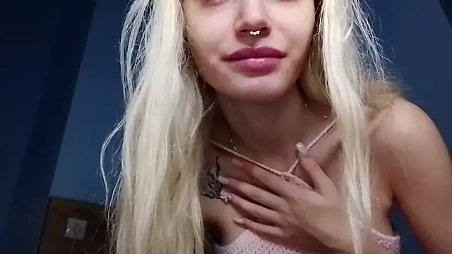 lesyawhite online show from October 2025 08:29:02 PM