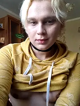 Snapshot of MargoShein chatting on September 2025 11:03:01 AM MargoShein online show from September 2025 11:03:01 AM