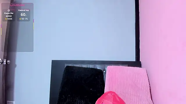 brittanyy20 online show from March 2026 09:03:01 AM