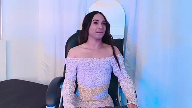 Snapshot of Juanita__acosta1 chatting on September 2025 12:21:01 PM Juanita acosta1 online show from September 2025 12:21:01 PM