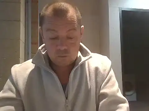 hugoboys4576 online show from September 2025 04:52:02 PM