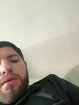 Snapshot of futsam653 chatting on April 2026 07:48:02 AM futsam653 online show from April 2026 07:48:02 AM