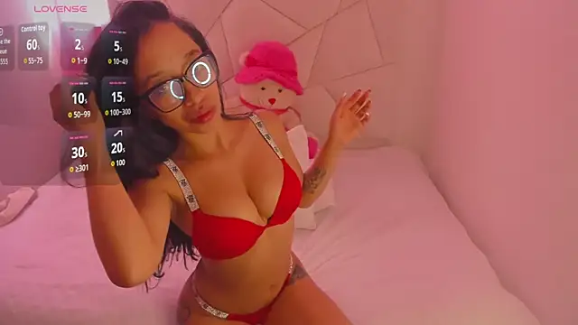 CatalinaBel online show from September 2025 06:09:02 PM