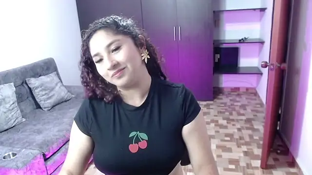 Gia Dior online show from March 2026 12:27:02 AM