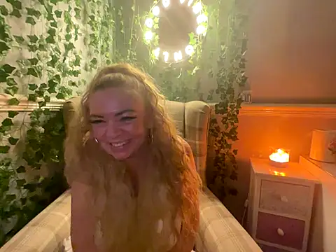 BonnyDesire online show from October 2025 07:26:01 PM