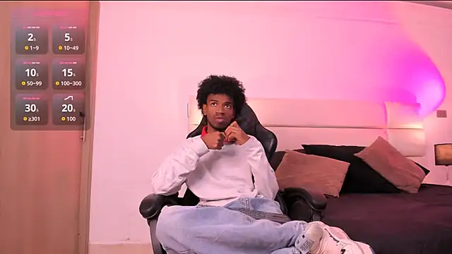 AllexJacob online show from November 2025 01:44:02 PM