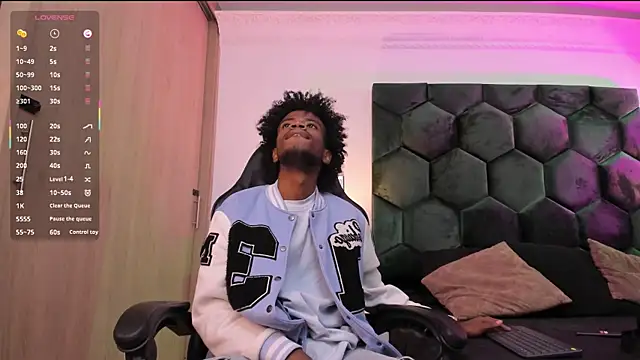 AllexJacob online show from February 2026 01:08:02 PM