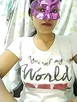 ms-naina online show from November 2025 06:40:02 PM