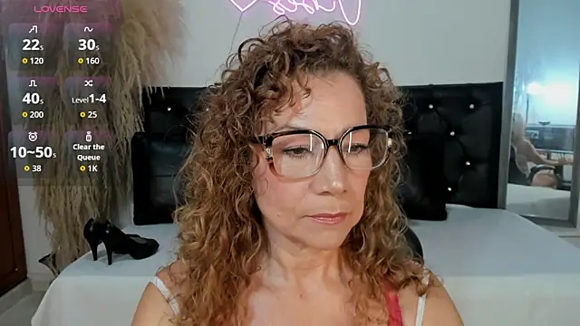 Jademommy  online show from October 2025 03:53:01 PM