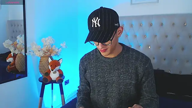 SalvadorFit online show from September 2025 08:45:02 PM