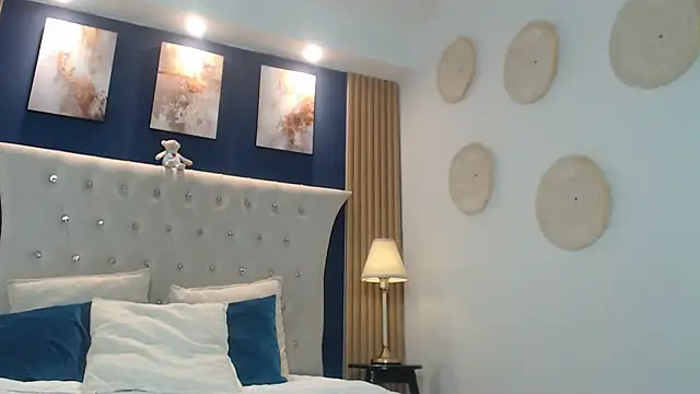 SalvadorFit online show from April 2026 08:39:01 PM