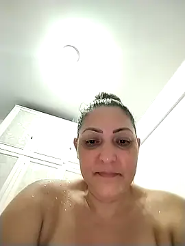 Lunita86 online show from February 2026 03:33:01 AM