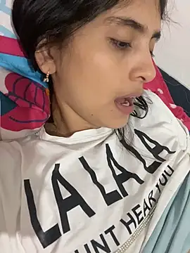 Skinny3-0 online show from October 2025 11:42:02 PM