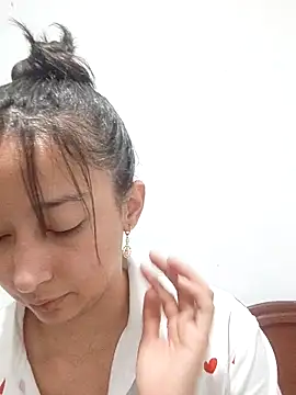 Vale stone  online show from April 2026 05:08:02 AM