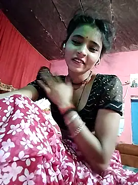 Snapshot of R_Roshni chatting on September 2025 07:01:01 AM R Roshni online show from September 2025 07:01:01 AM