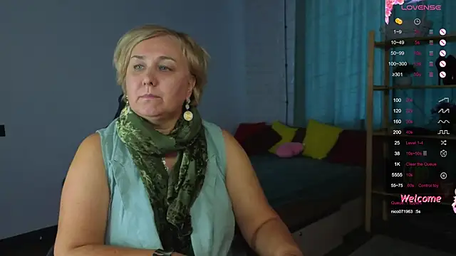 Marta Wils online show from September 2025 09:02:01 AM