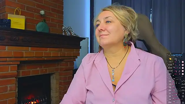 Marta Wils online show from September 2025 06:51:02 AM