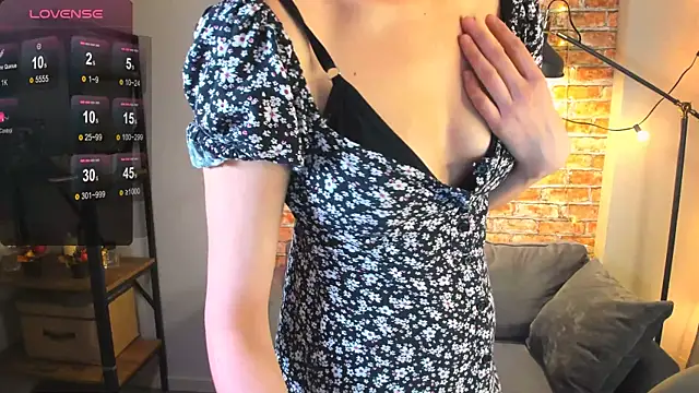 nancy posh online show from January 2026 11:57:02 AM