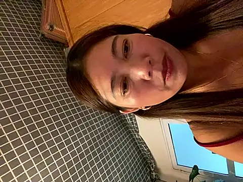 Milky-milk online show from October 2025 01:39:01 PM