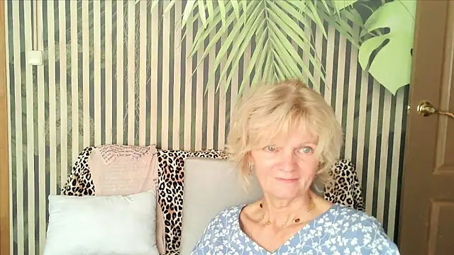 Snapshot of Zoe_Steell chatting on September 2025 07:22:02 AM Zoe Steell online show from September 2025 07:22:02 AM
