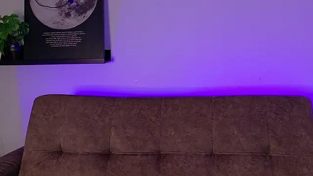 KeendraFox  online show from April 2026 10:08:02 AM