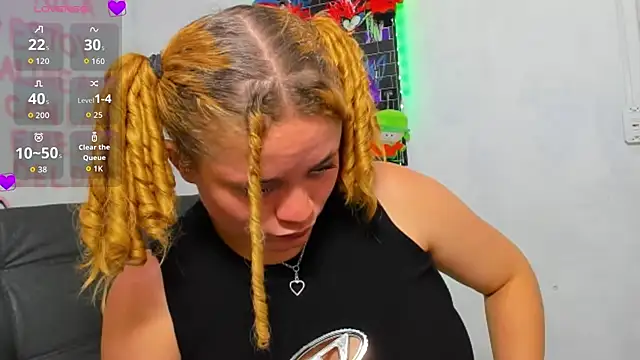 Cherrysweetyx online show from December 2025 12:40:02 AM