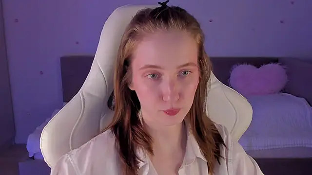 CrystalSoul  online show from November 2025 10:54:01 PM