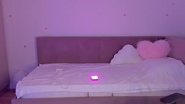 CrystalSoul  online show from November 2025 11:25:02 AM