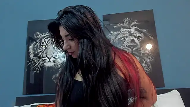 KENDRAOWEN online show from October 2025 07:57:02 PM