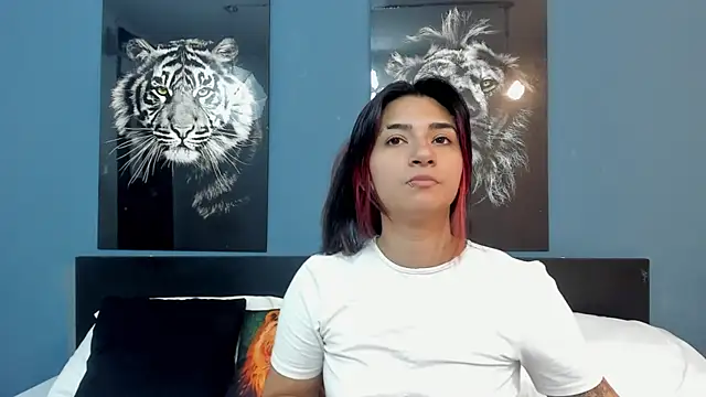 KENDRAOWEN online show from October 2025 08:51:02 PM