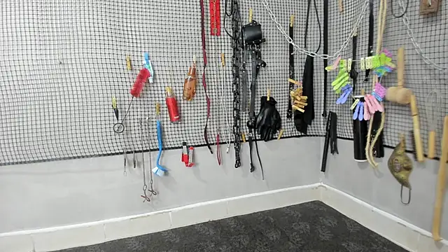 BDSM MEDUZA online show from April 2026 01:44:02 AM